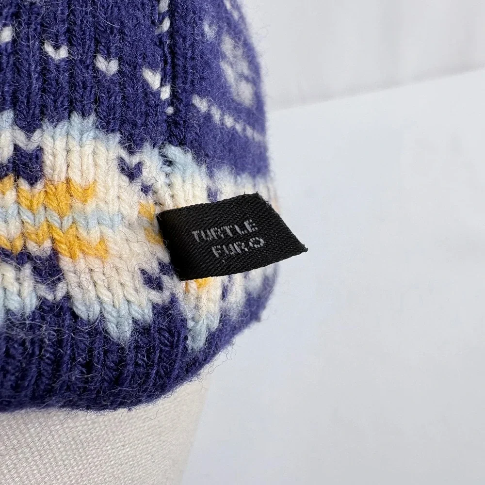 Turtle Fur Beanie Purple Fair Isle Knit‎ Fleece Lined Pom Pom Hat Women Medium